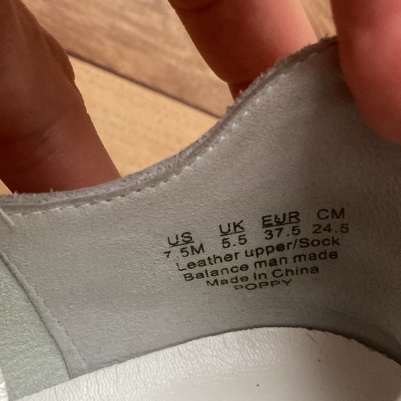 Sam Edelman White Poppy Sneakers - Picture 10 of 10